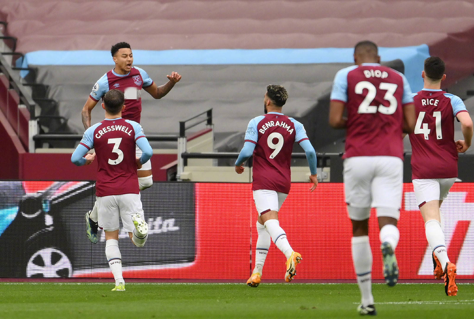 他的故事仍 他的故事仍